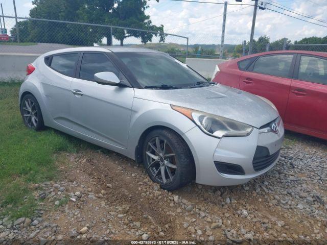  Salvage Hyundai VELOSTER