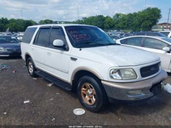  Salvage Ford Expedition
