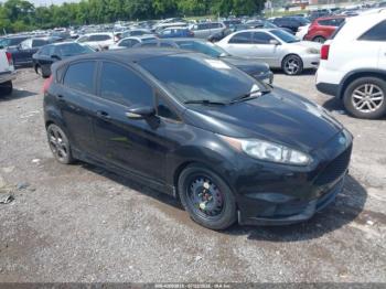  Salvage Ford Fiesta