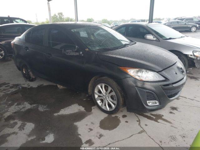  Salvage Mazda Mazda3