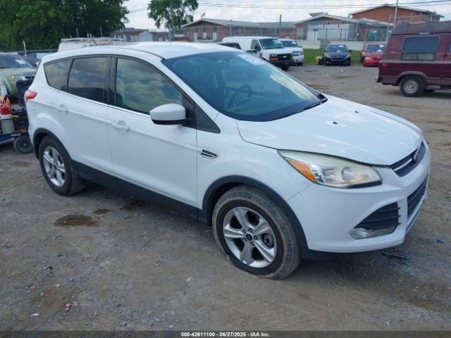  Salvage Ford Escape