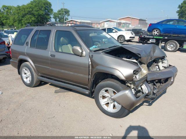  Salvage Nissan Pathfinder