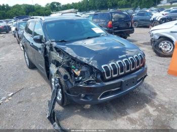  Salvage Jeep Cherokee