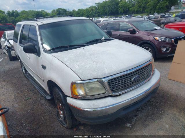  Salvage Ford Expedition