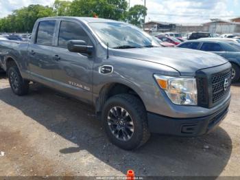  Salvage Nissan Titan