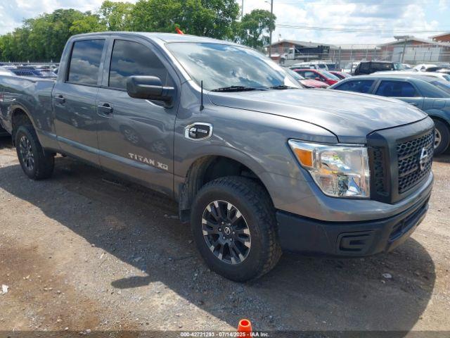  Salvage Nissan Titan