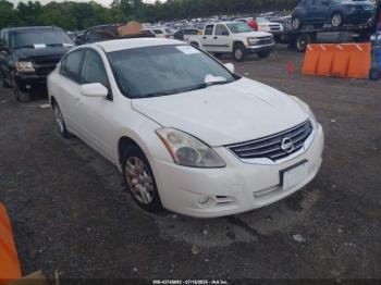  Salvage Nissan Altima