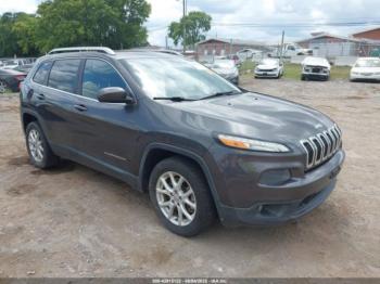  Salvage Jeep Cherokee