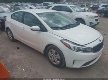  Salvage Kia Forte