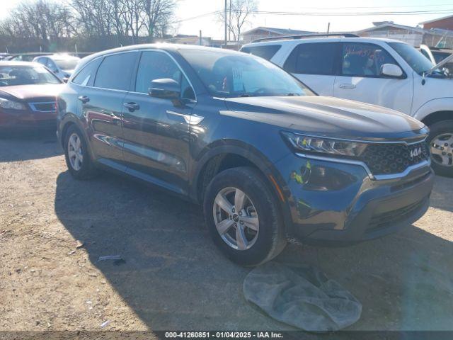  Salvage Kia Sorento