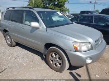 Salvage Toyota Highlander