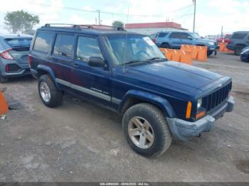  Salvage Jeep Cherokee
