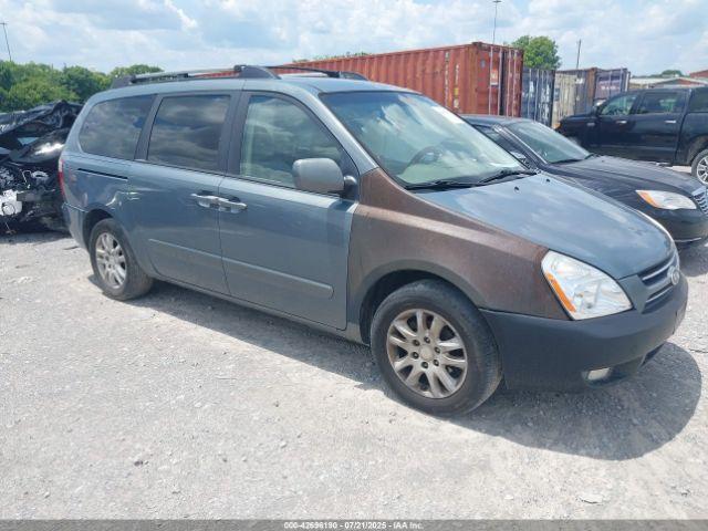  Salvage Kia Sedona