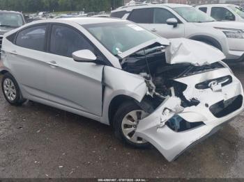  Salvage Hyundai ACCENT