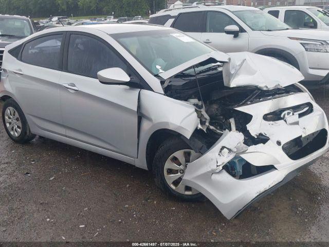  Salvage Hyundai ACCENT