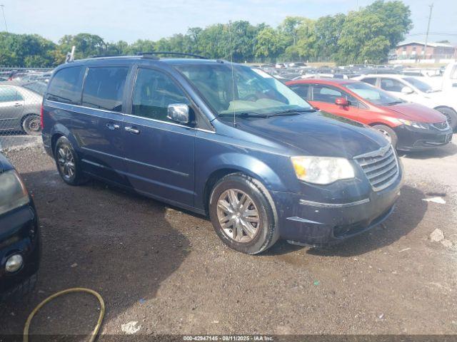  Salvage Chrysler Town & Country
