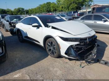  Salvage Toyota Crown