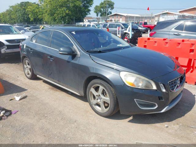  Salvage Volvo S60