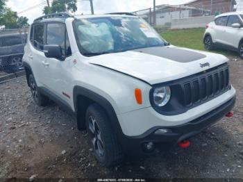  Salvage Jeep Renegade