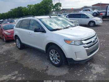  Salvage Ford Edge