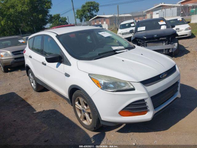  Salvage Ford Escape