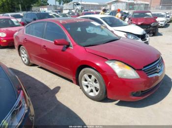  Salvage Nissan Altima