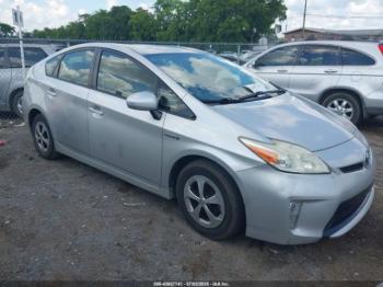  Salvage Toyota Prius