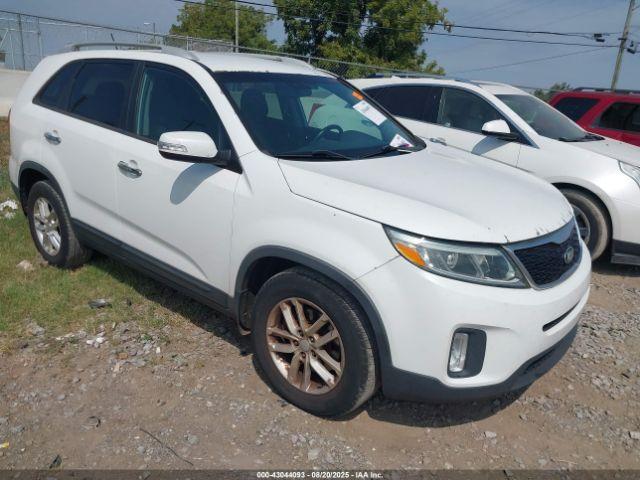  Salvage Kia Sorento