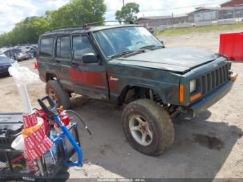  Salvage Jeep Cherokee