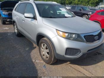  Salvage Kia Sorento
