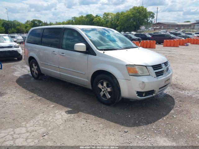  Salvage Dodge Grand Caravan