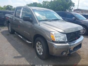  Salvage Nissan Titan