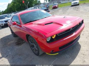  Salvage Dodge Challenger