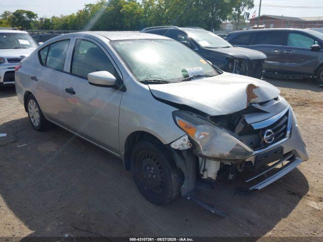  Salvage Nissan Versa