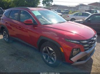  Salvage Hyundai TUCSON
