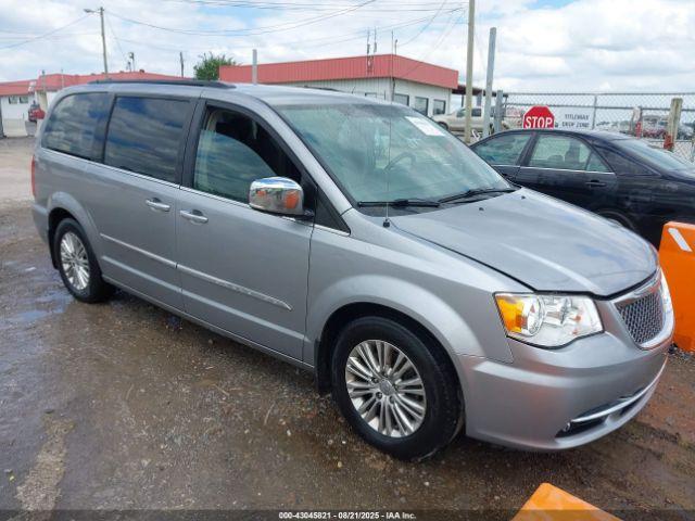  Salvage Chrysler Town & Country
