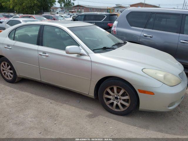  Salvage Lexus Es