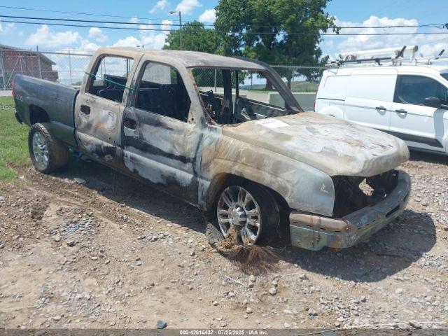  Salvage Chevrolet Silverado 2500