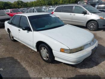  Salvage Oldsmobile Cutlass Supreme