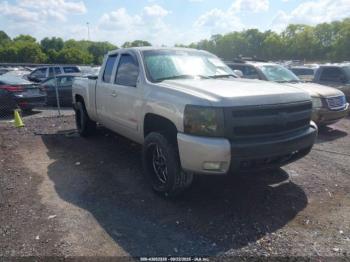  Salvage Chevrolet Silverado 1500