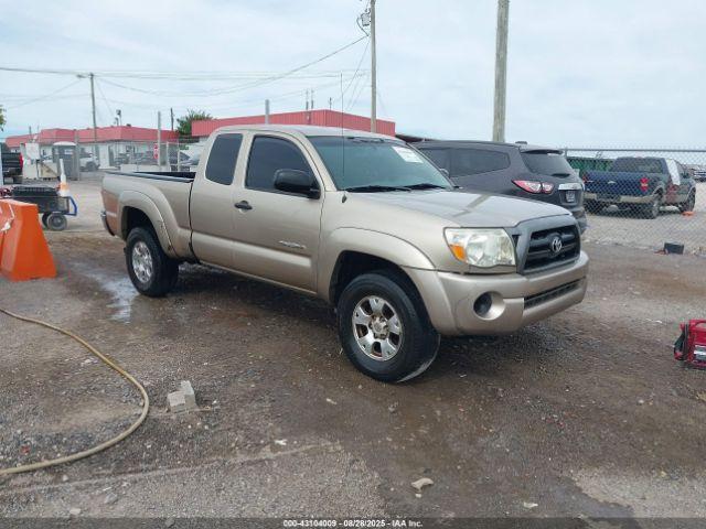  Salvage Toyota Tacoma
