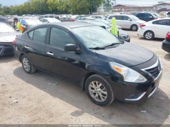  Salvage Nissan Versa