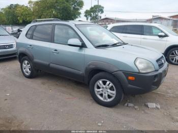  Salvage Hyundai TUCSON