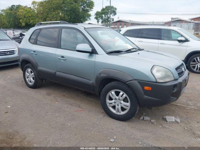  Salvage Hyundai TUCSON