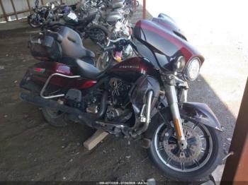  Salvage Harley-Davidson Flhtk