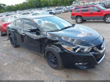  Salvage Nissan Maxima