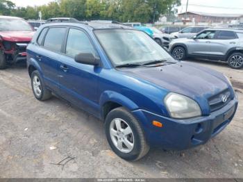  Salvage Hyundai TUCSON
