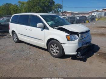  Salvage Chrysler Town & Country