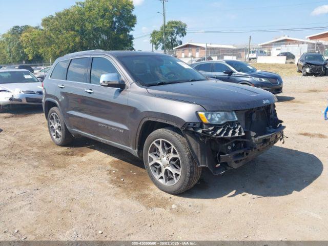  Salvage Jeep Grand Cherokee
