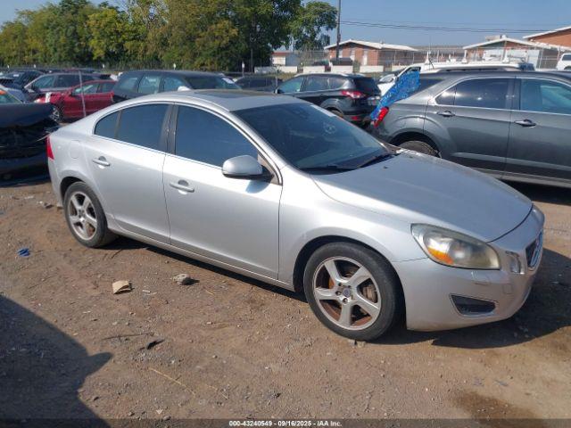  Salvage Volvo S60
